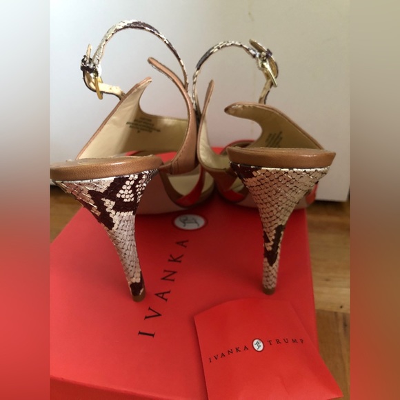 SLINKY CORAL & SNAKESKIN STILETTOS - Picture 6 of 8